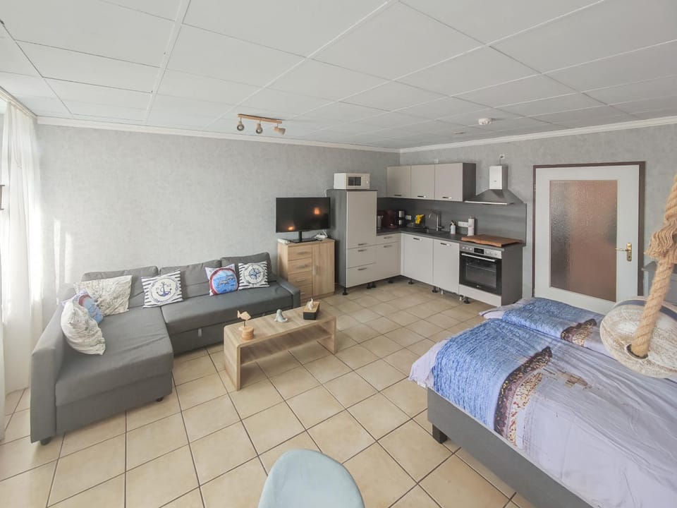 Delphinkoje FeWo Kniedler 3-0-6 - IFA Apartment in Ostholstein