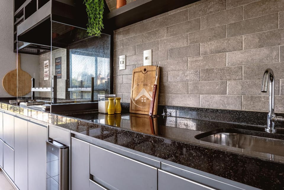 BBQ facilities, Balcony/Terrace