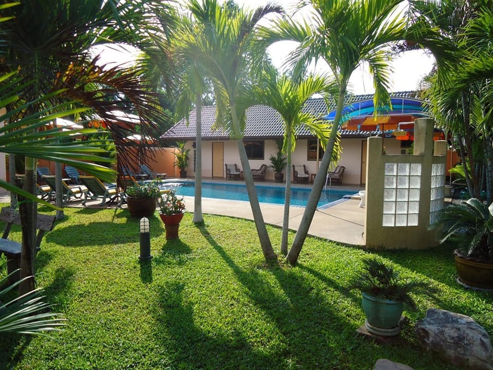 Garden, Balcony/Terrace, Area and facilities, Swimming pool