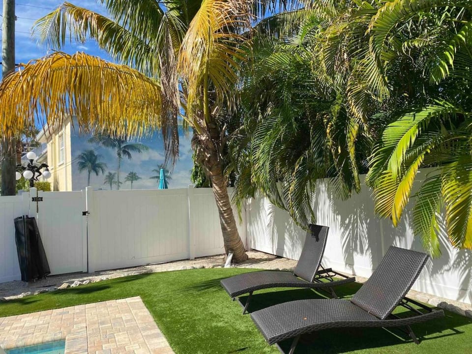 sunbed