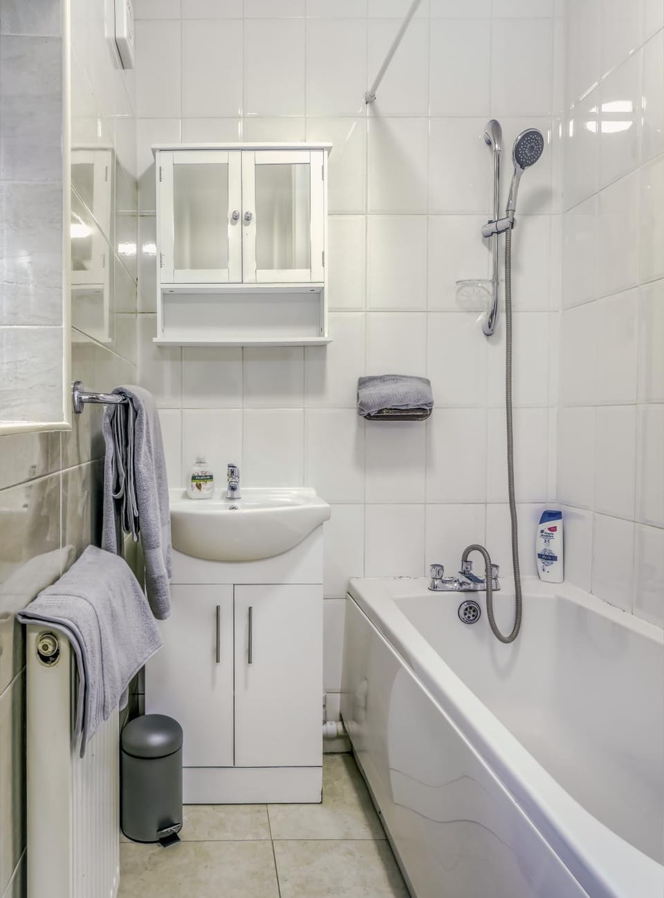 090 Beautiful 1 bedroom flat near Luton Town and station Apartment in Luton