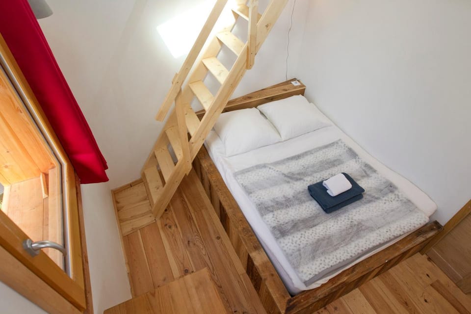 Petit Chalet Montagne House in Briançon