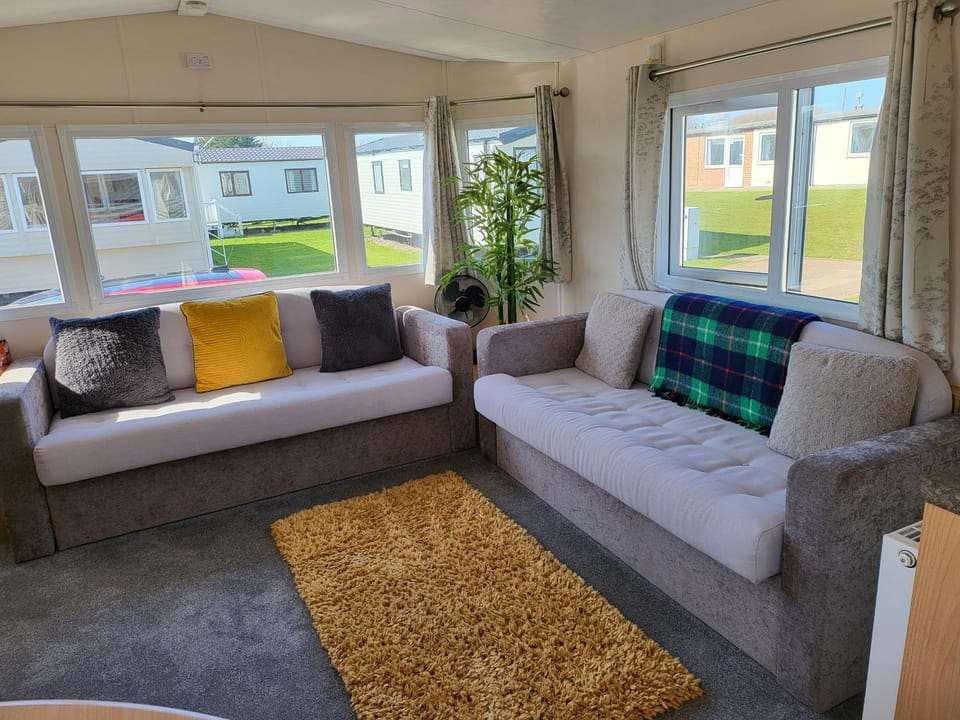 Parkdean Kessingland Beach Holiday Chalet Apartment in England