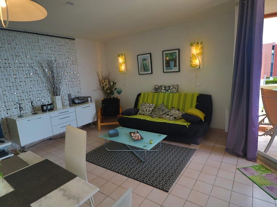 Studio cabine à Sète avec terrasse, parking privé, accès plage - FR-1-472A-156 Cabin in Occitanie