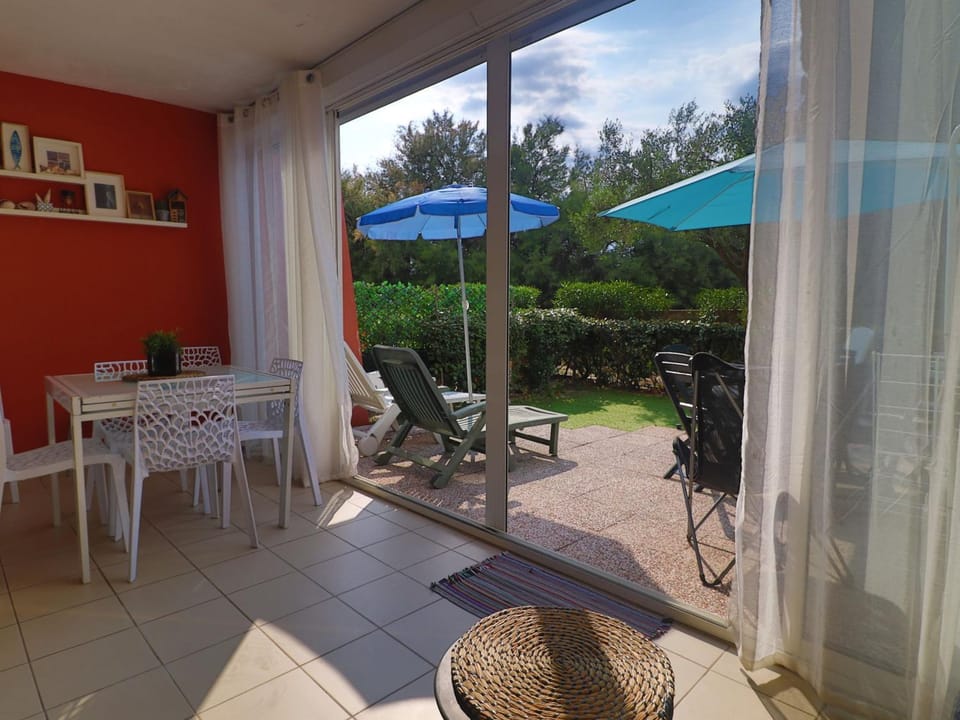 Confort 6p, terrasse spacieuse, box privé - FR-1-472A-225 Apartment in Occitanie