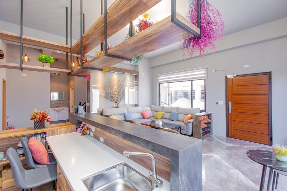 Lounge or bar