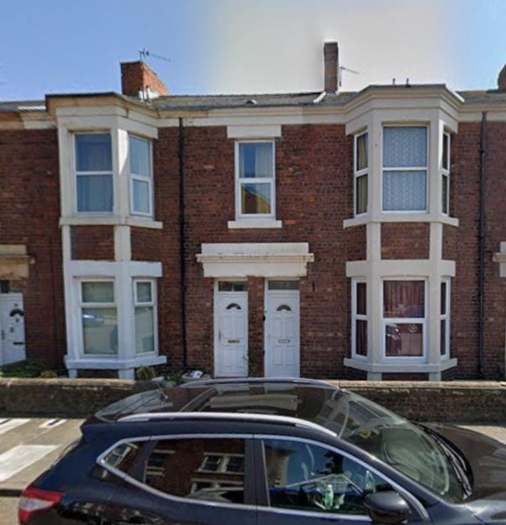 Property building, Neighbourhood, Street view, Parking