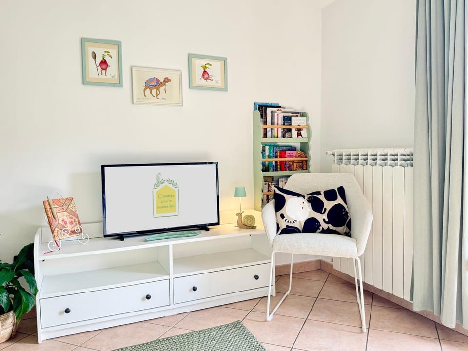 Library, TV and multimedia, Living room, heating, air conditioner