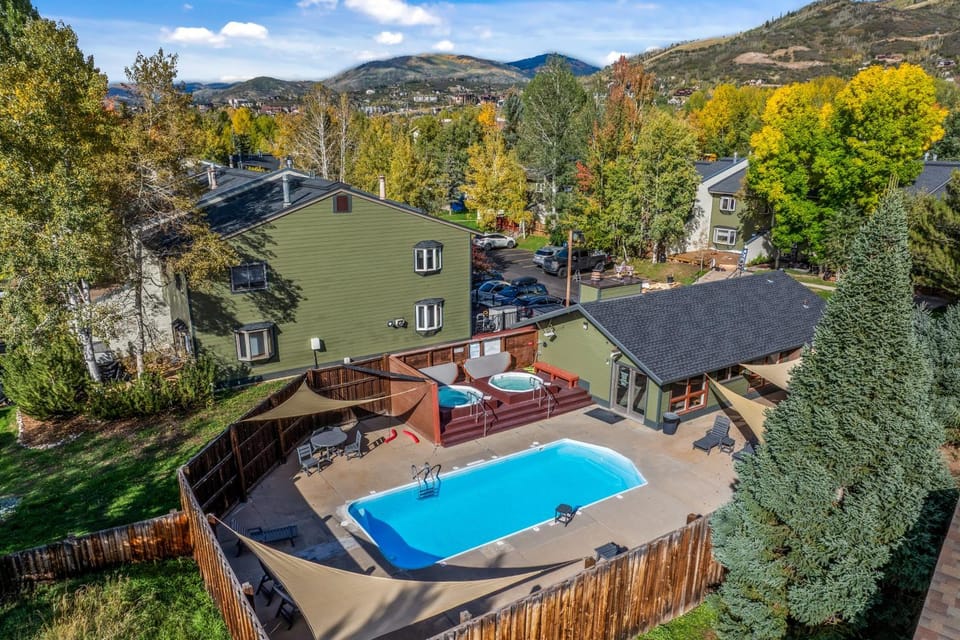Whistler Village - Sequoia 10 condo Apartment in Steamboat Springs