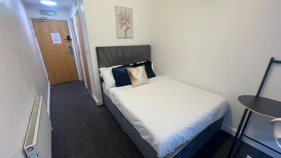 Bed, Photo of the whole room, Business facilities, Bedroom, heating, internet