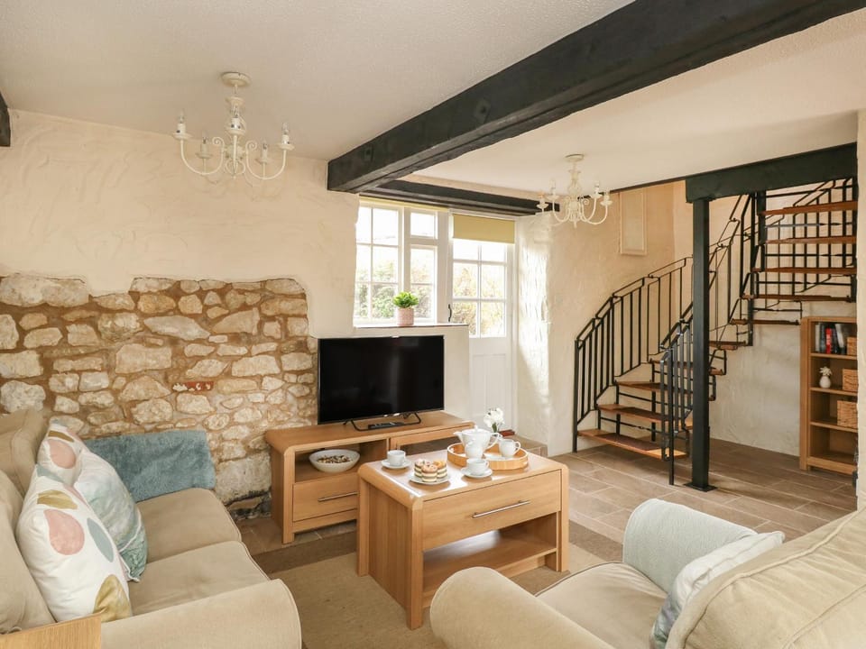 Laurel Cottage House in West Dorset District