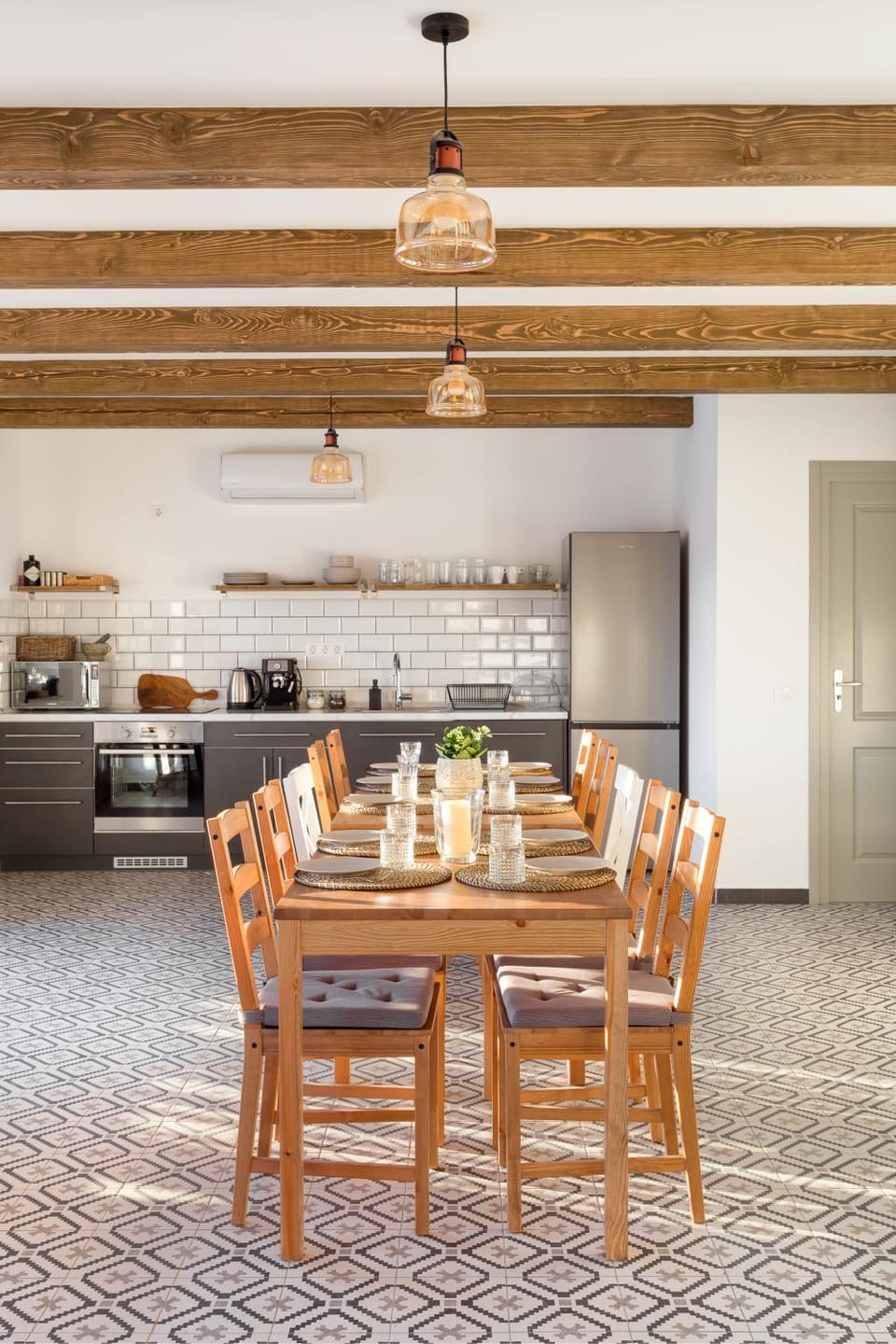 Living room, Seating area, Dining area, minibar, pet friendly, Internal: Not applicable to any particular room