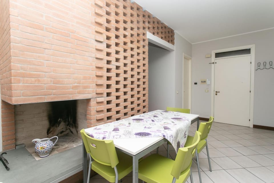 S232 - Sirolo, delizioso bilocale con terrazzo Apartment in Sirolo