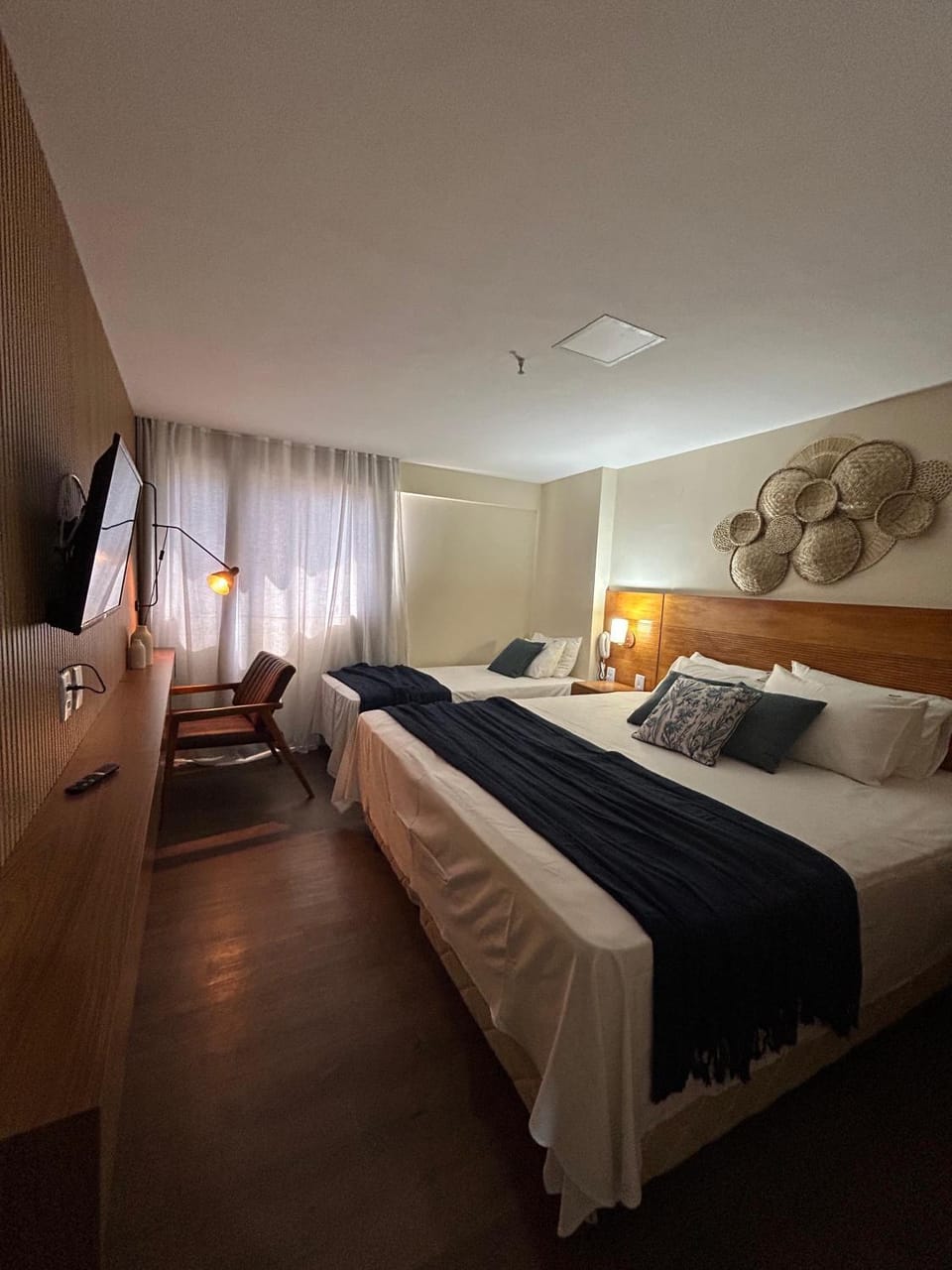 TV and multimedia, Photo of the whole room, Bedroom