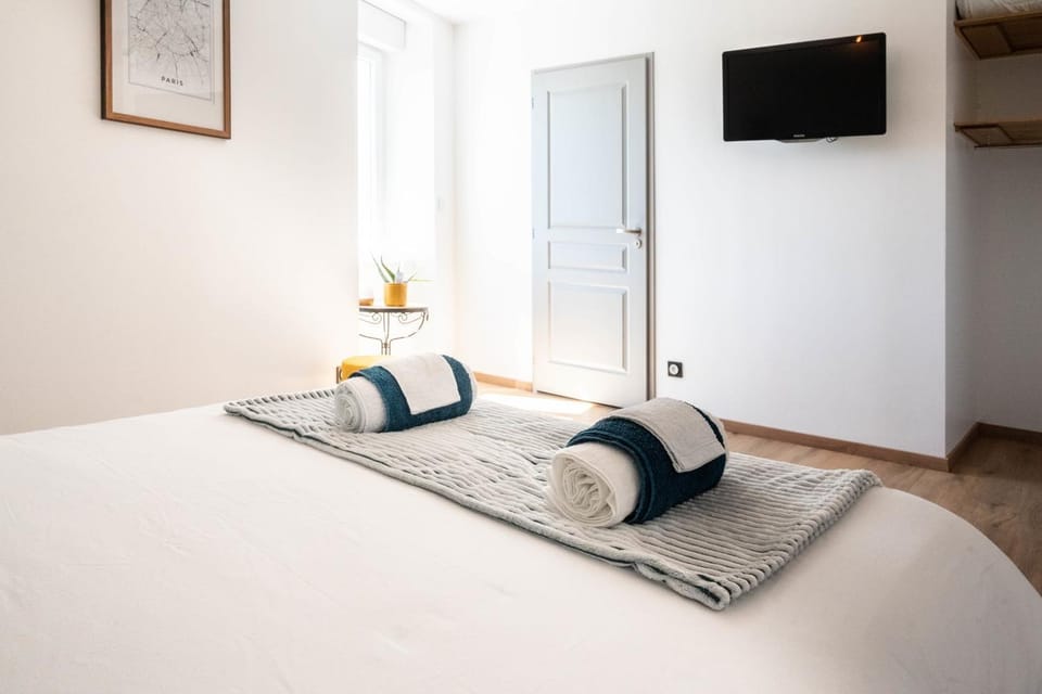 SOTHYS Design Apartment 7 min from Limoges Apartment in Limoges