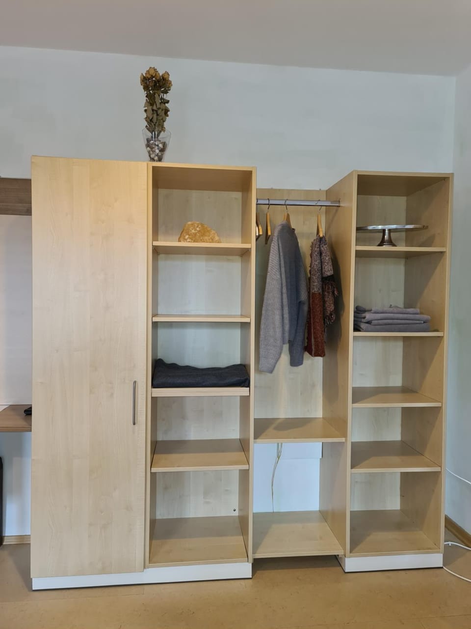 wardrobe