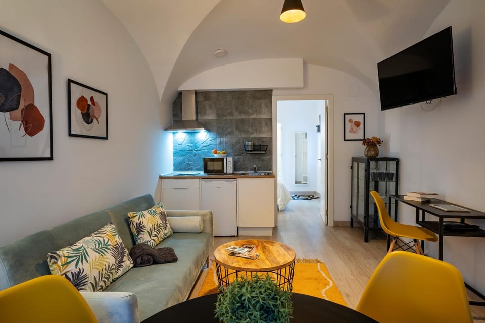Apartamento La Machacona Paneras Apartment in Cáceres‎