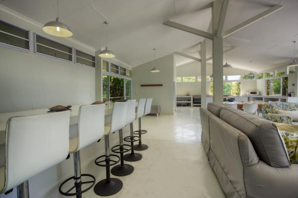 Lounge or bar, Dining area