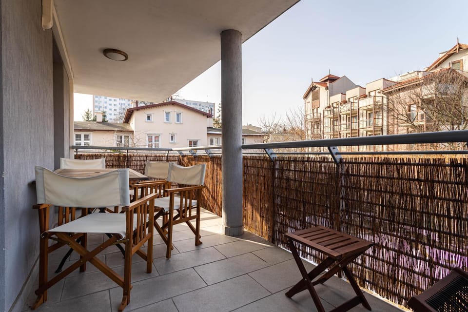 Day, Balcony/Terrace