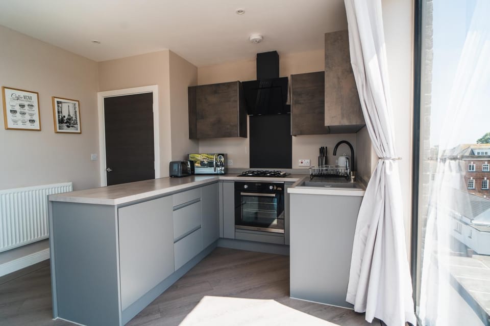 Penthouse - Harbour Views Apartment in Poole