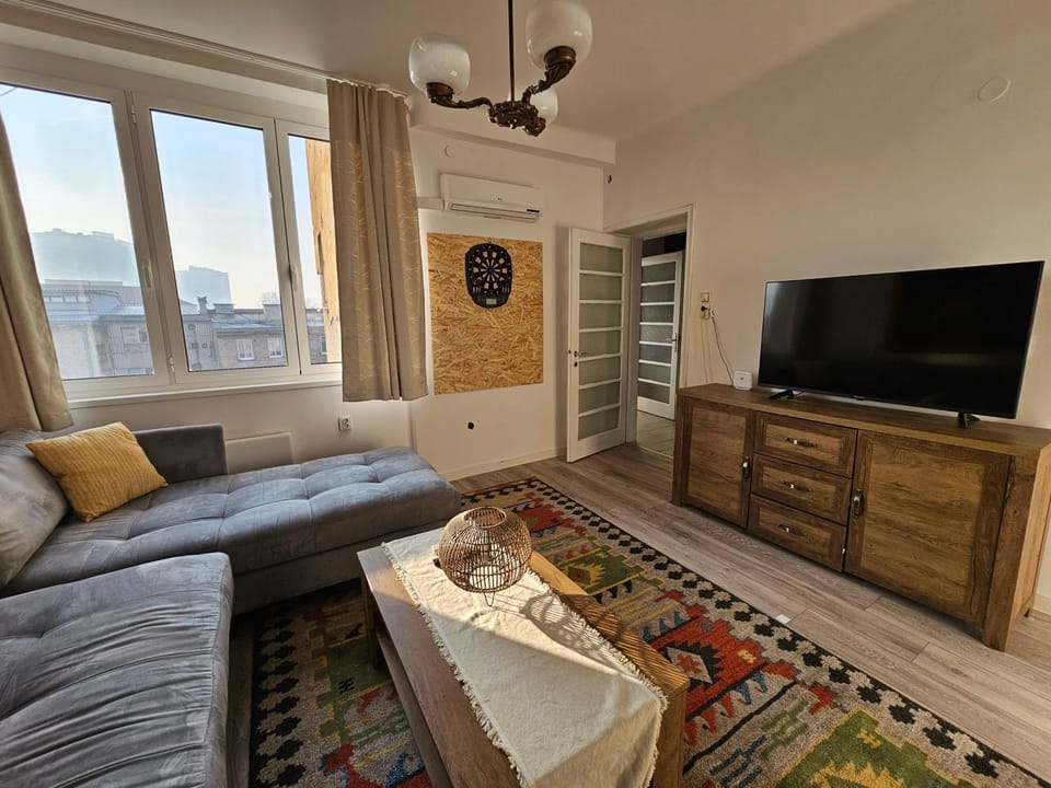 TV and multimedia, Living room