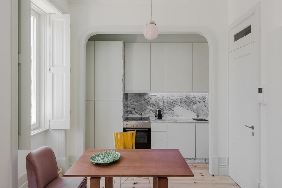Charming Camões Apartment in Porto with AC & Wi-Fi Apartment in Porto