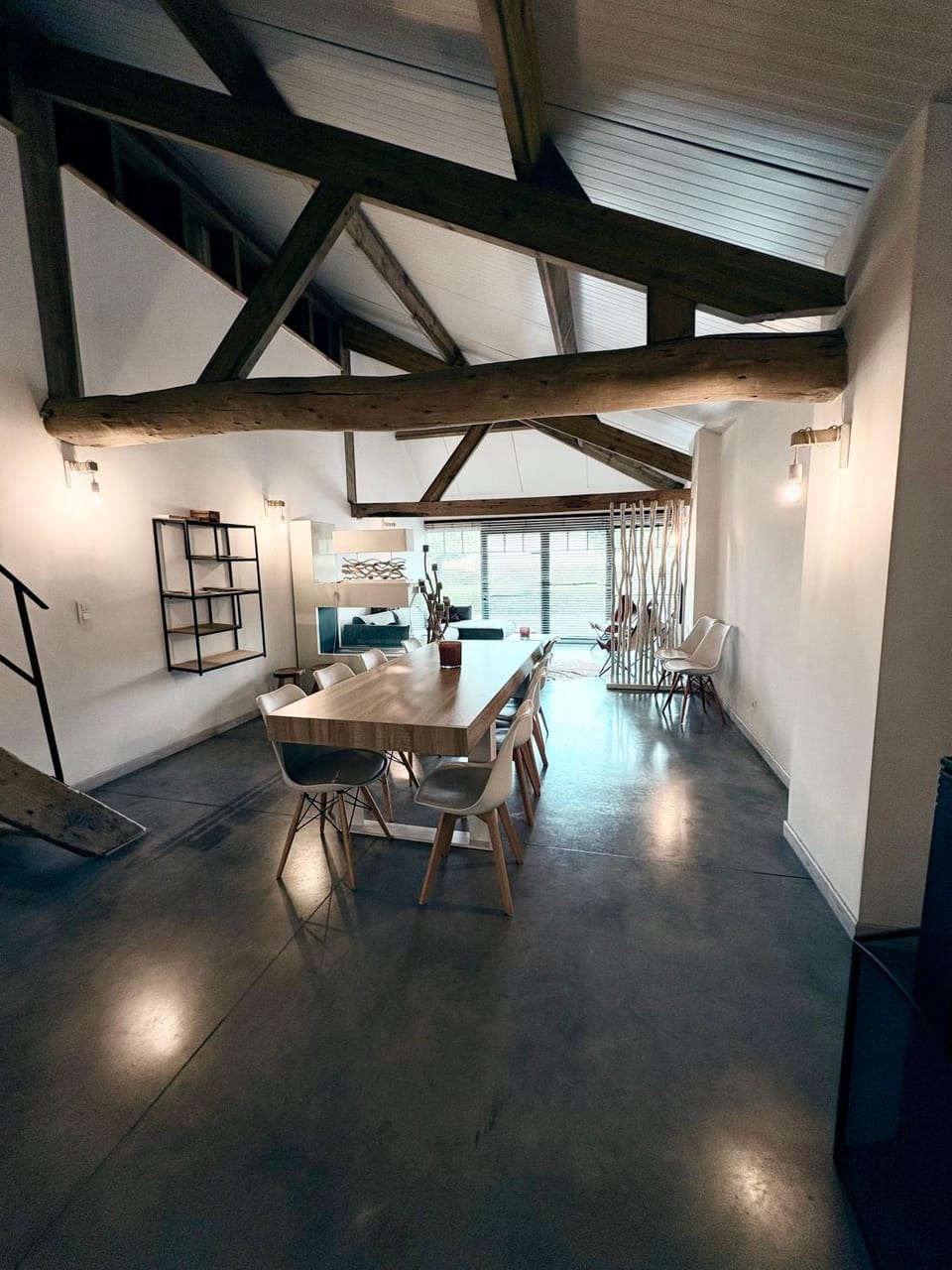 Living room, Dining area