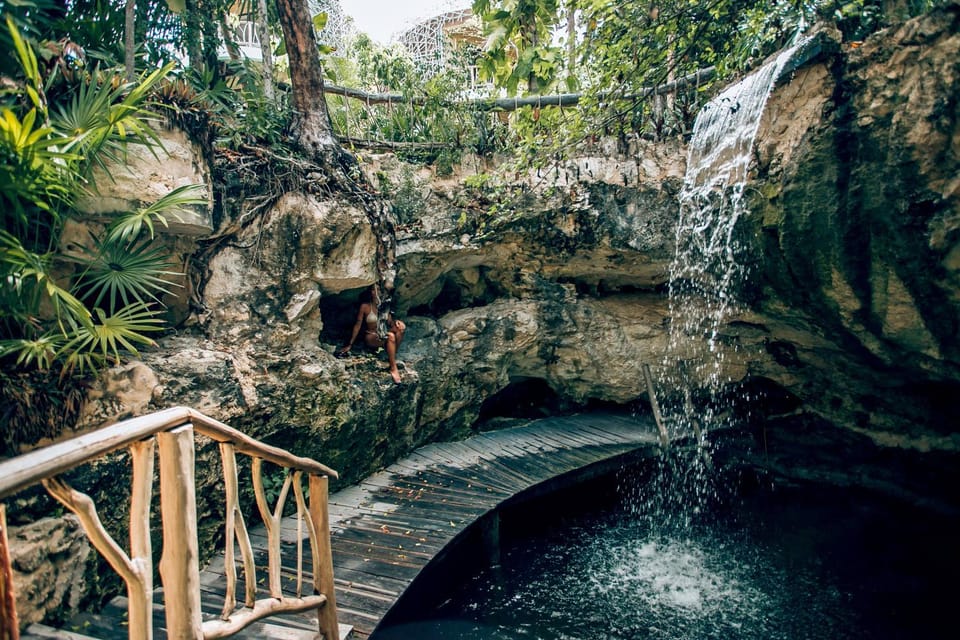 Day, Natural landscape, Landmark view, Swimming pool
