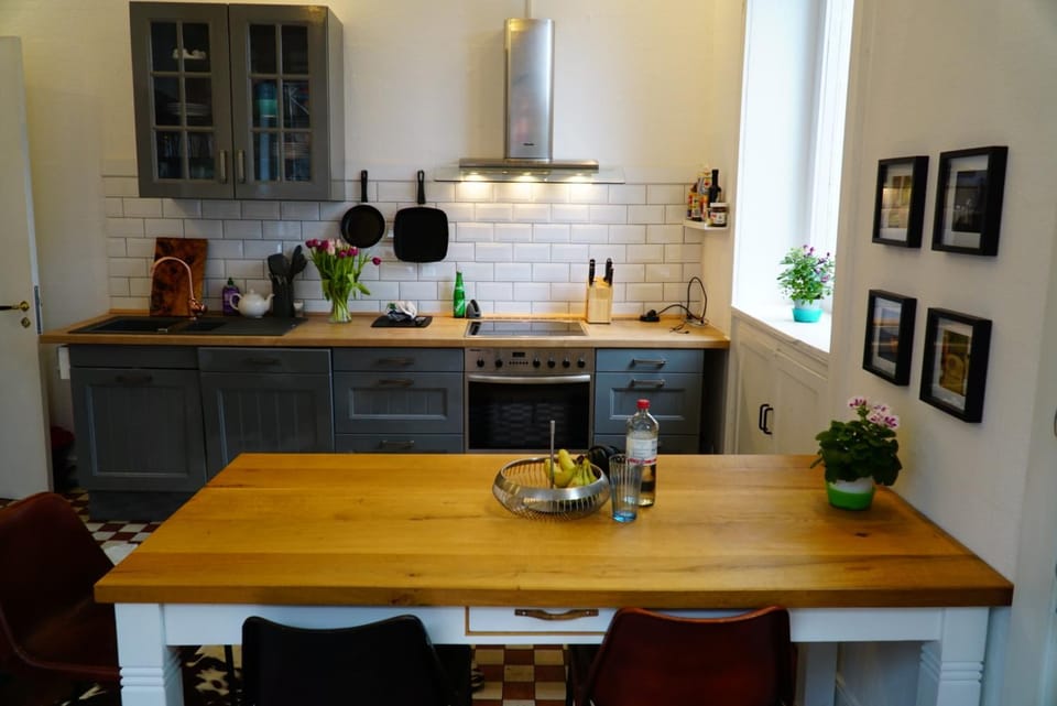 Großzügige Altbauwohnung in Bestlage Apartment in Hamburg