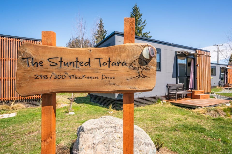 Stunted Totara, Unit 4 House in Twizel
