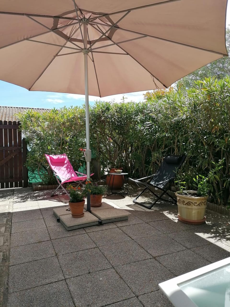 Le jardin de Constance House in Aigues-Mortes