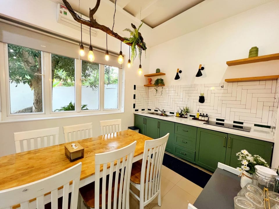 4 Bedrooms Villa in Vung Tau- Greenhouse Garden Villa With Pool- Biệt Thự 4 Phòng Vũng Tàu Villa in Vung Tau