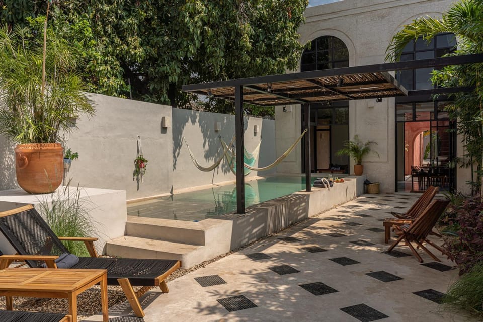 Swimming pool