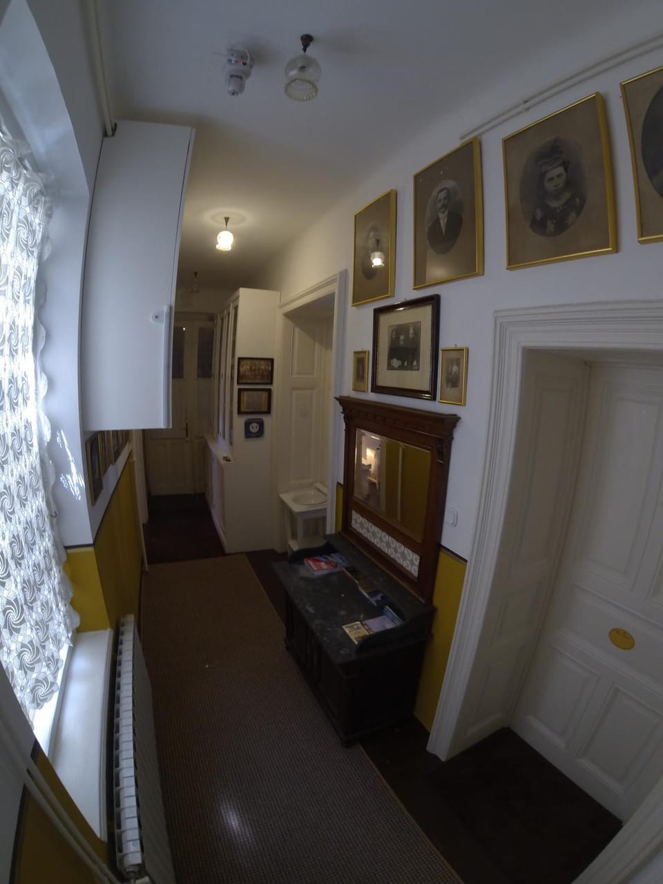 Guest House Ilicki Plac Bed and Breakfast in City of Zagreb