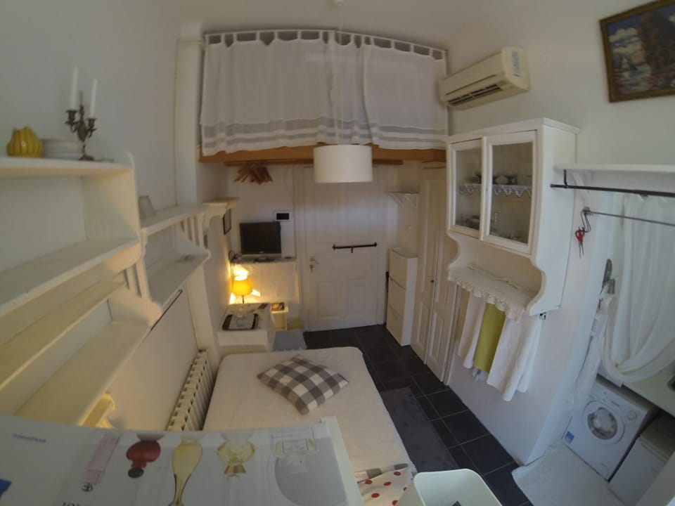 Guest House Ilicki Plac Bed and Breakfast in City of Zagreb