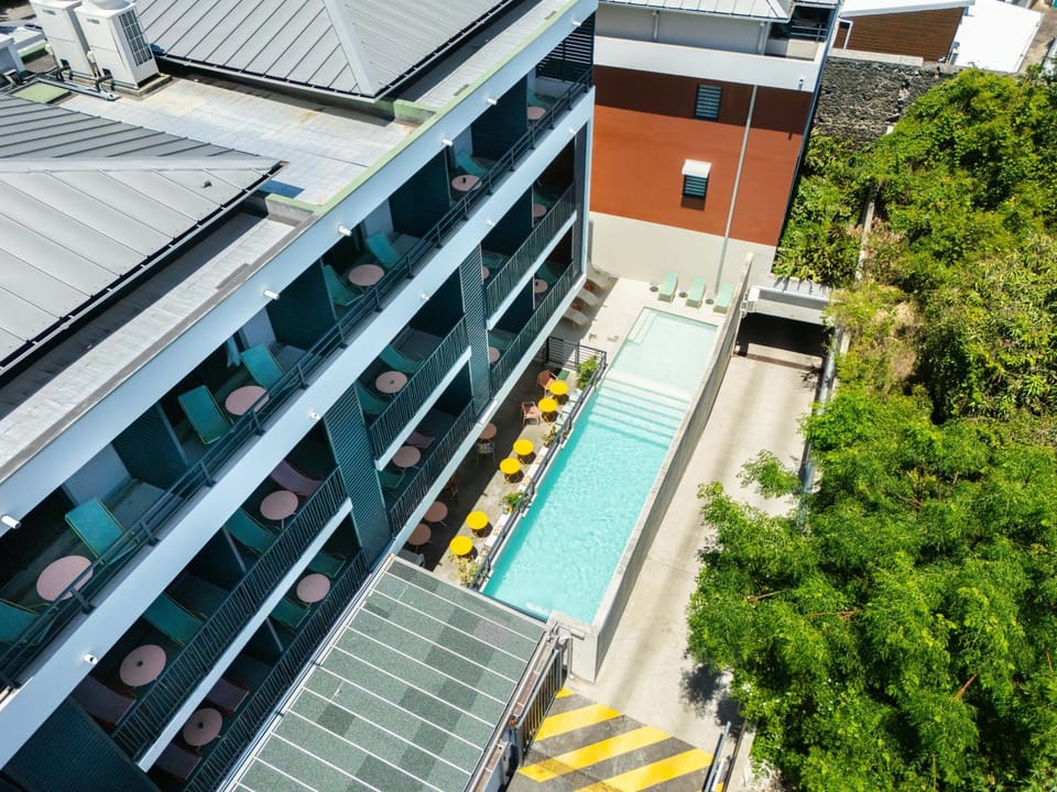 Pool view, Swimming pool