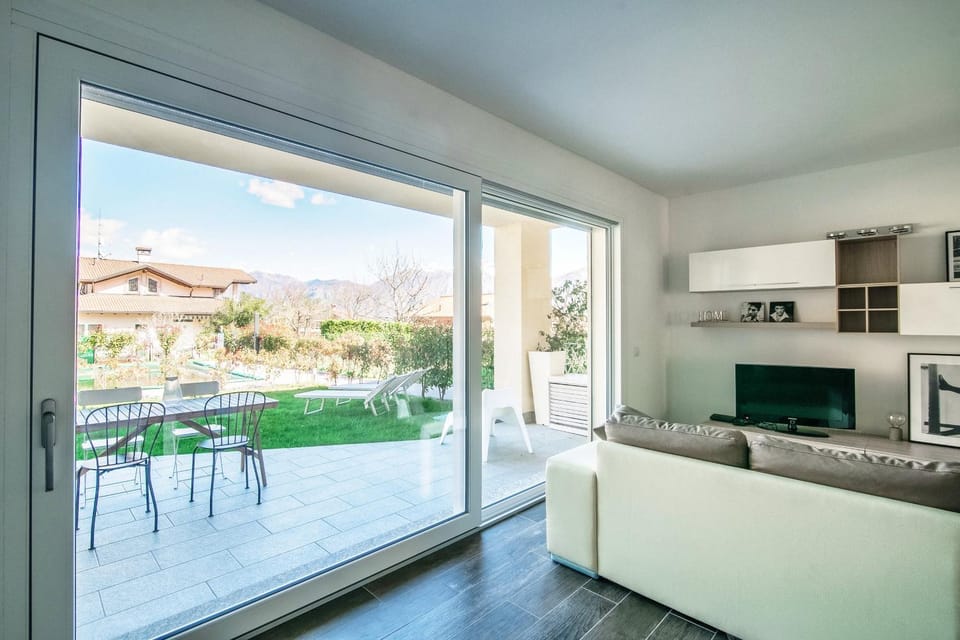 Garden view, Pool view