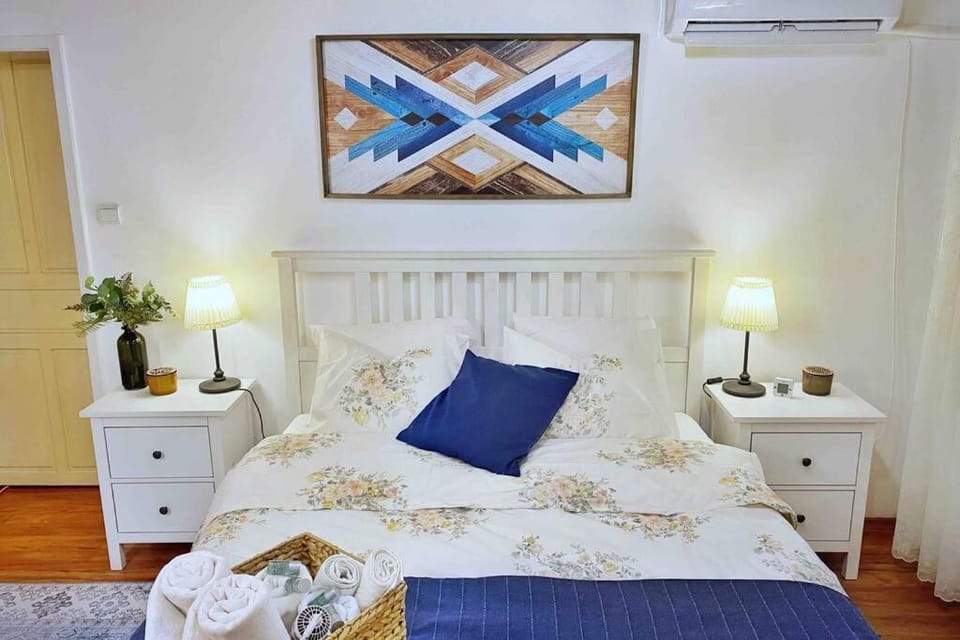 The Secret Lodge- NEW with private GARAGE, entire house Apartment in Veliko Tarnovo