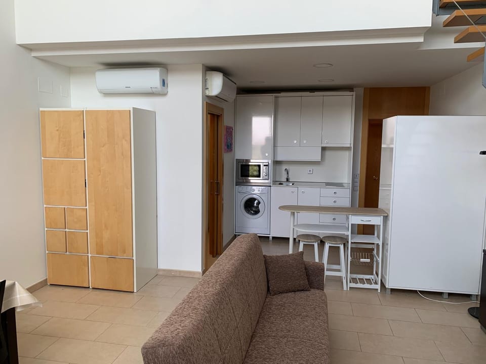 Loft luminoso Alcorcón M-40 Madrid Apartment in Madrid