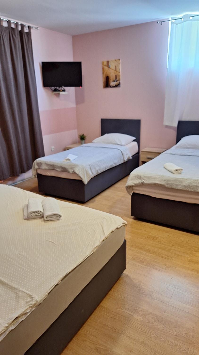 Guest House Sv. Nikola Bed and Breakfast in Slovenia