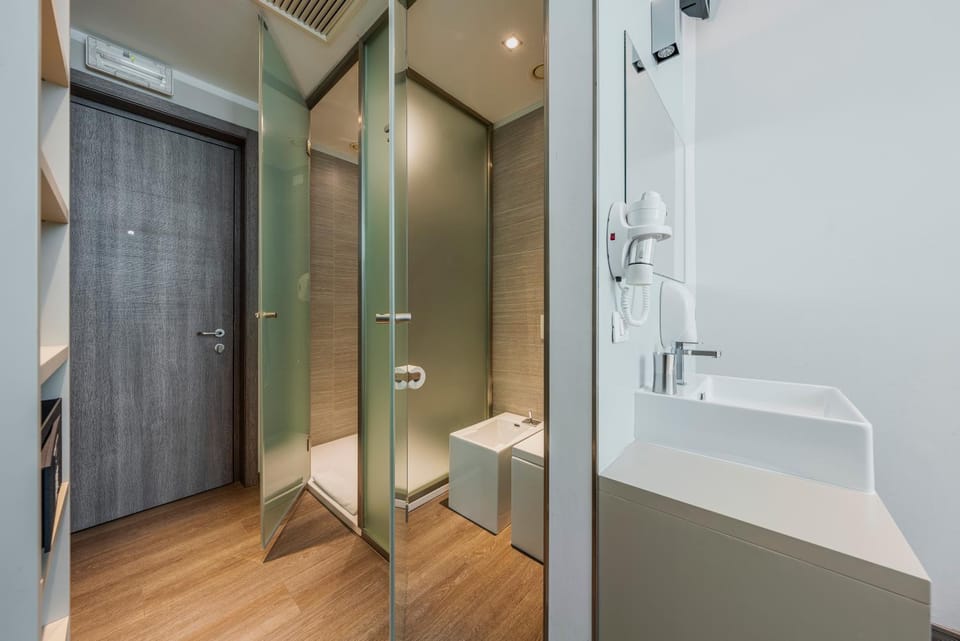 Toilet, Bathroom
