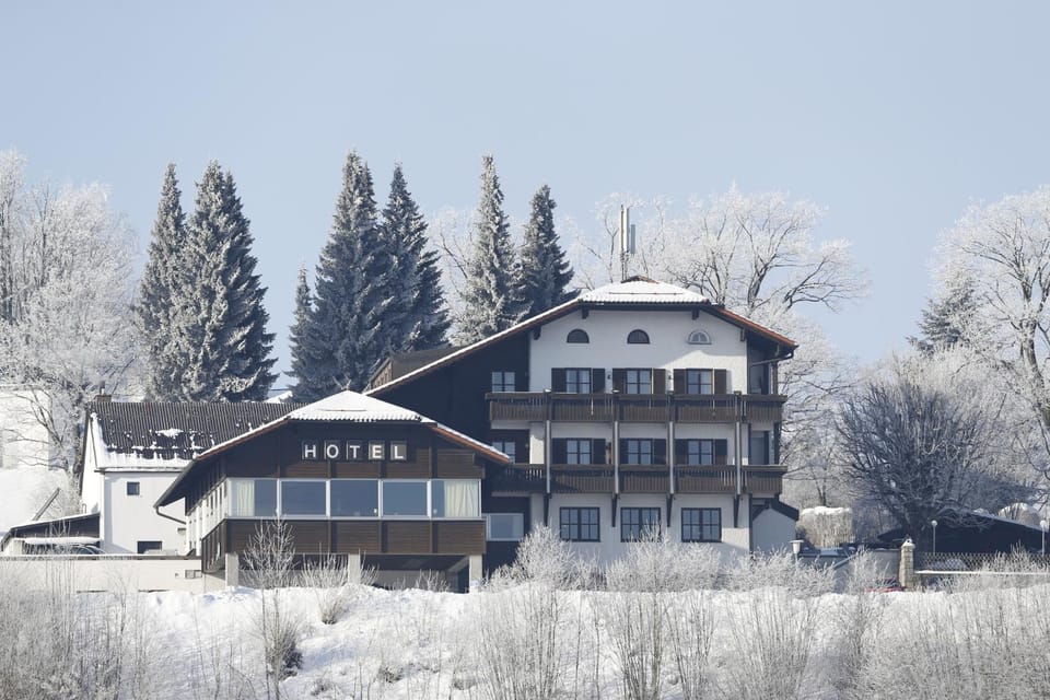 Property building, Winter