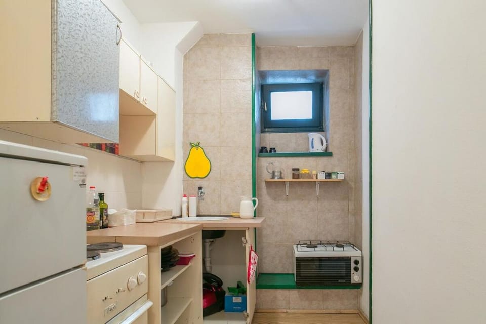 Green haze Apartment in Belgrade