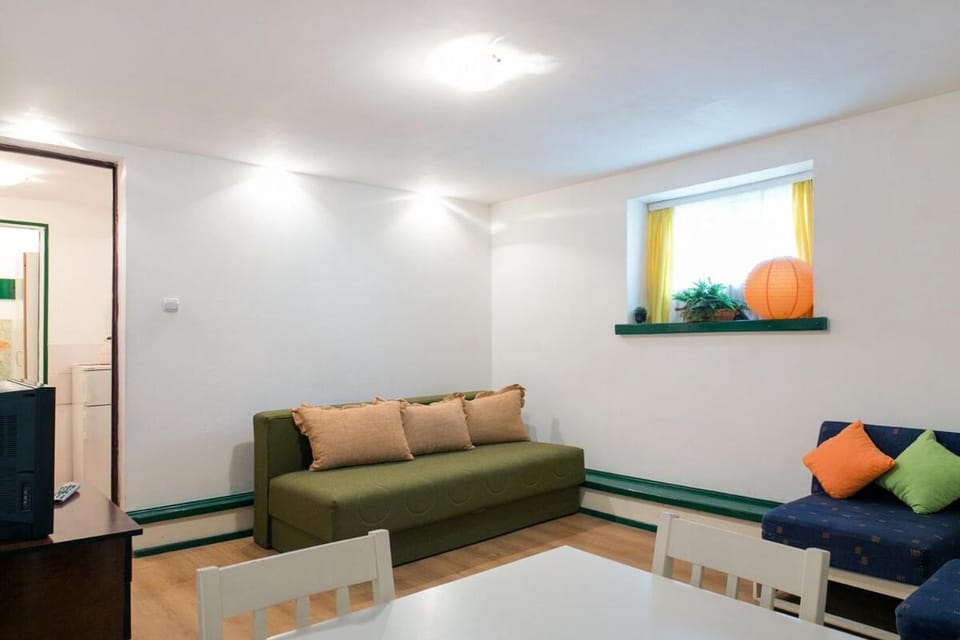 Green haze Apartment in Belgrade