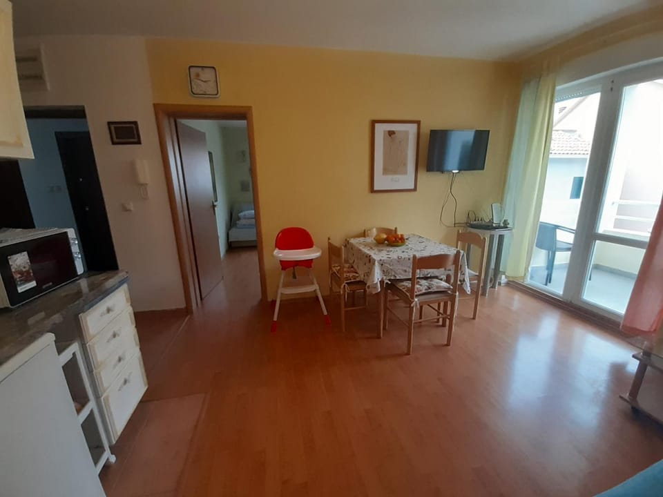 Cozy 1 bedroom flat near Petrovac beach Apartment in Budva Municipality