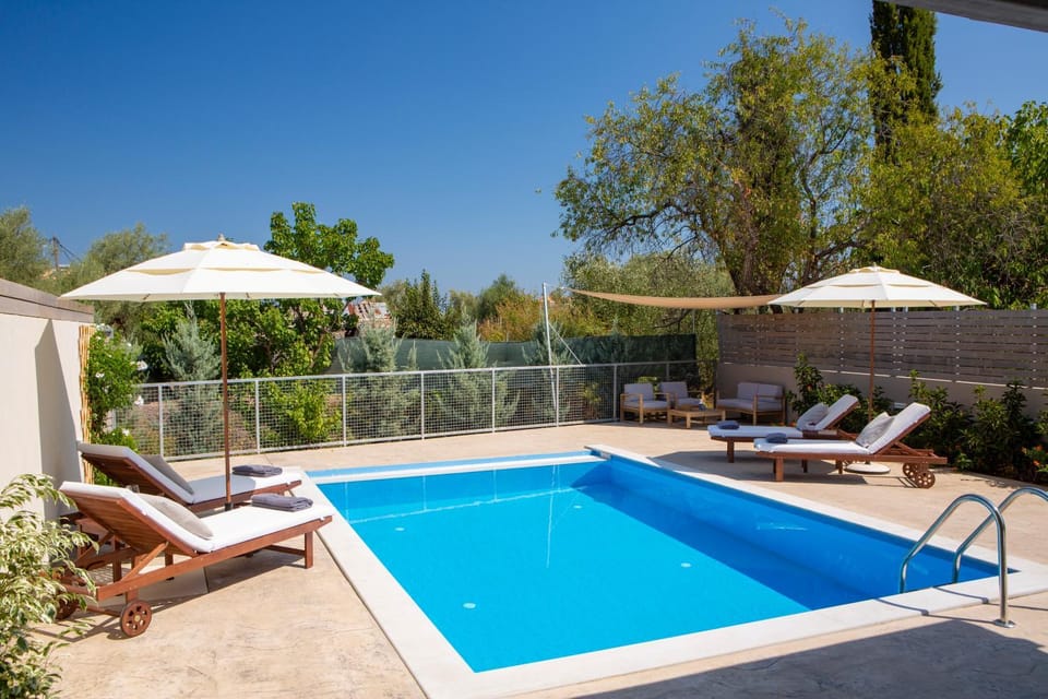 Patio, Swimming pool