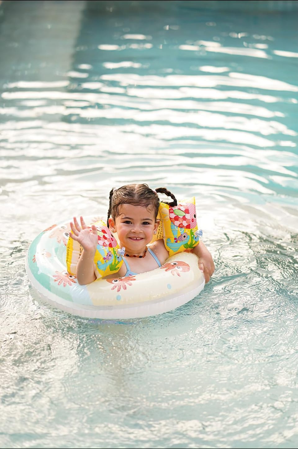 Day, People, Pool view, Swimming pool, children
