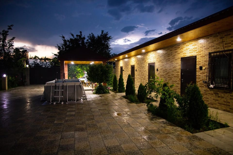 Inner courtyard view