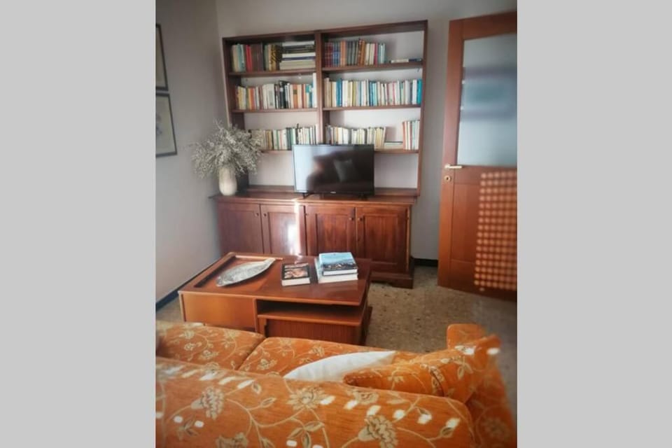 Sunset Home Apartment in Ventimiglia