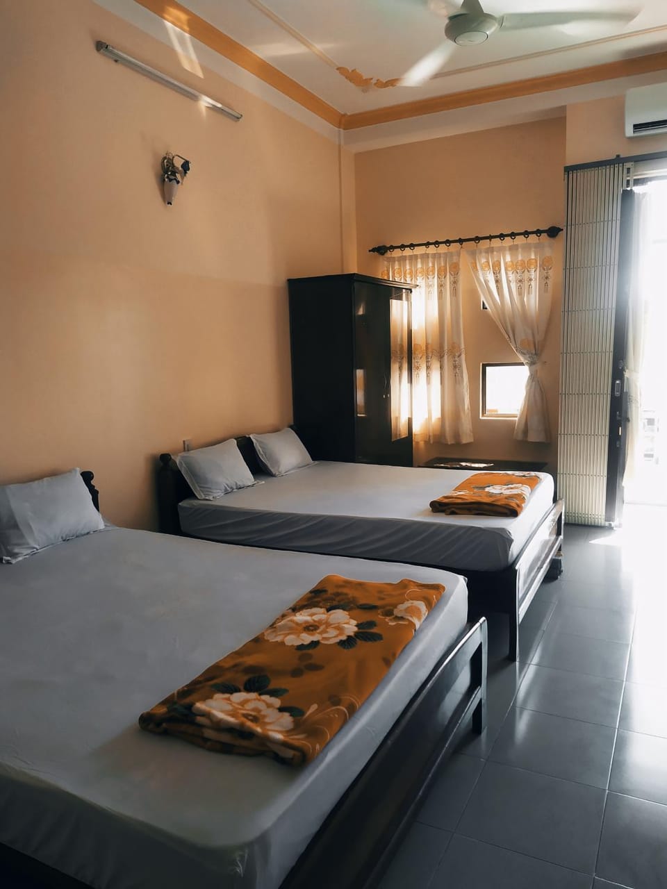 Nhà Nghỉ Minh Quân Bed and Breakfast in Kien Giang